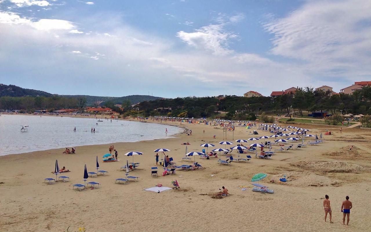 Feniks Apartmani Lopar Bagian luar foto